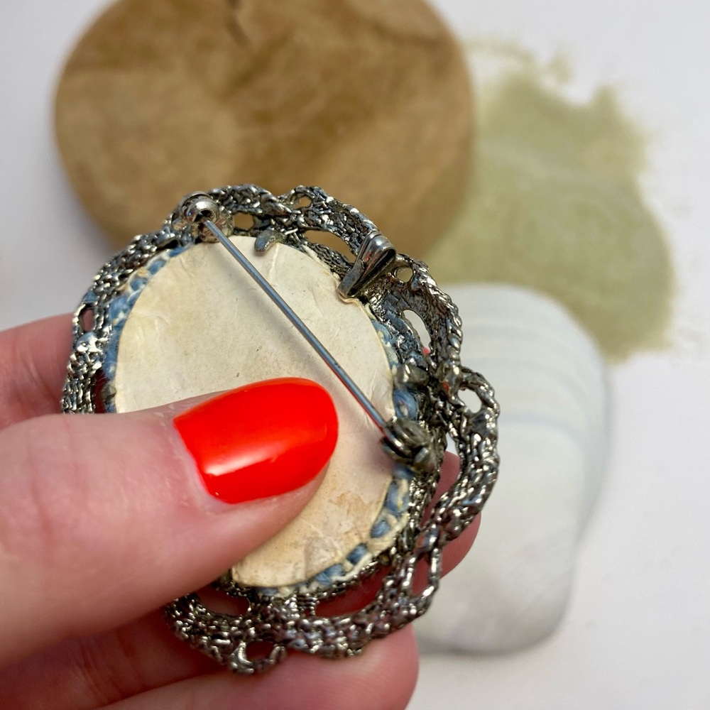 Gorgeous Vintage Handmade Needlepoint Brooch & Pendant - Picture 7 of 7